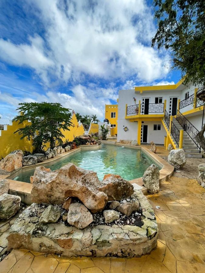 Buenosdias Izamal Bed & Breakfast Bagian luar foto