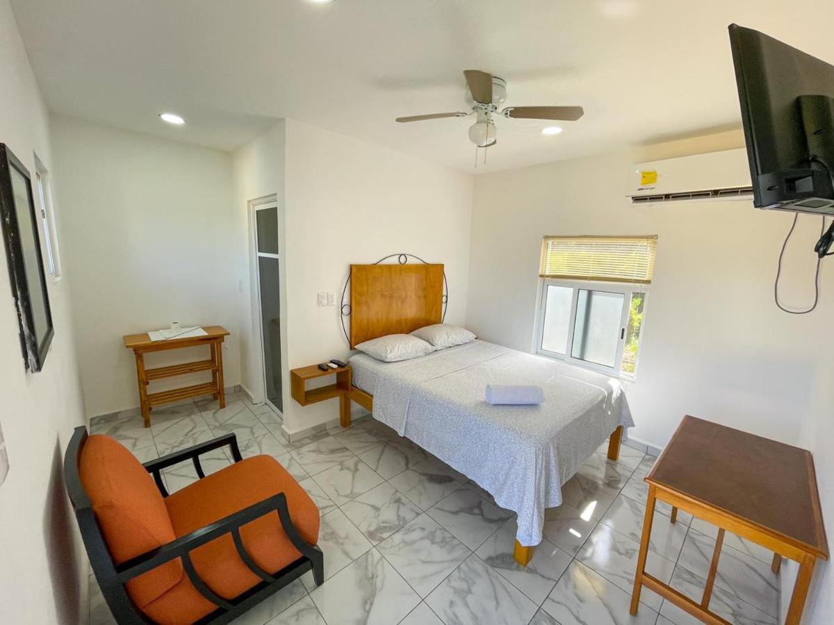 Buenosdias Izamal Bed & Breakfast Bagian luar foto