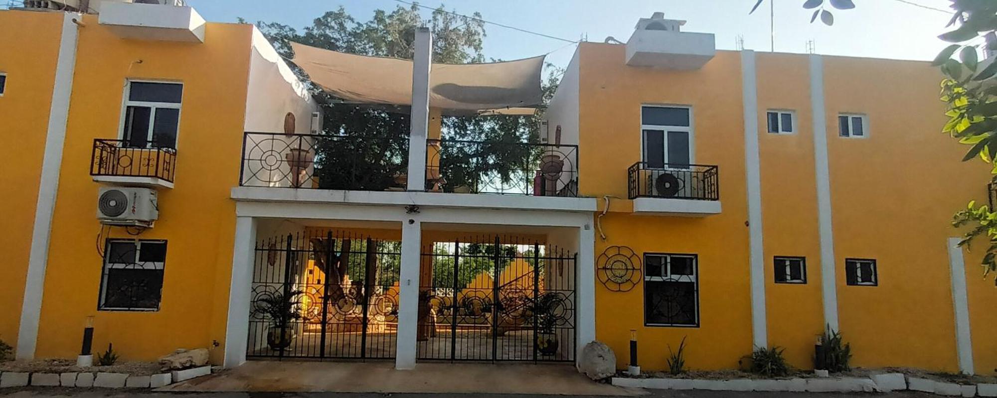 Buenosdias Izamal Bed & Breakfast Bagian luar foto