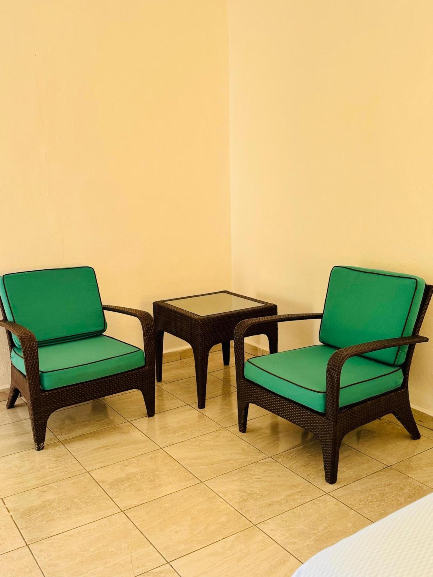 Buenosdias Izamal Bed & Breakfast Bagian luar foto